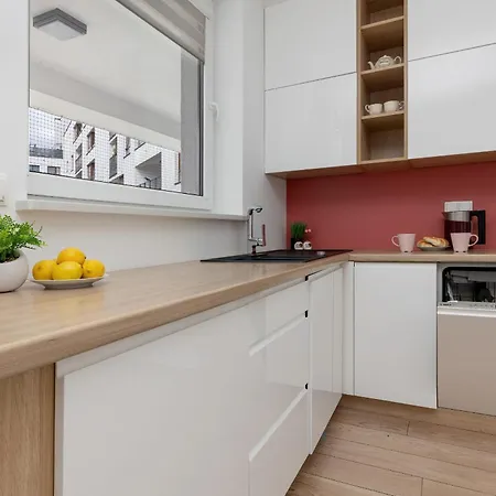 Cosy With Parking Nowaka-jezioranskiego Praga By Renters Apartment