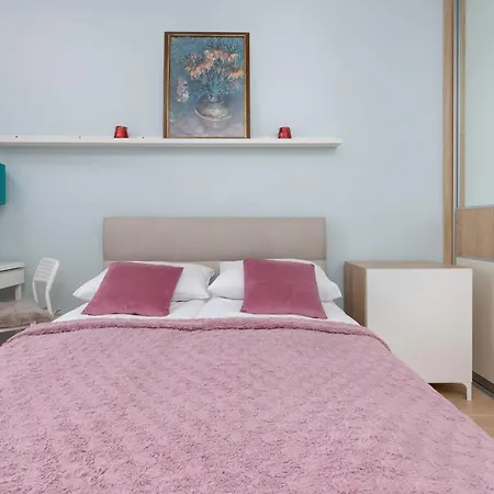 Cosy With Parking Nowaka-jezioranskiego Praga By Renters Apartment Warsaw